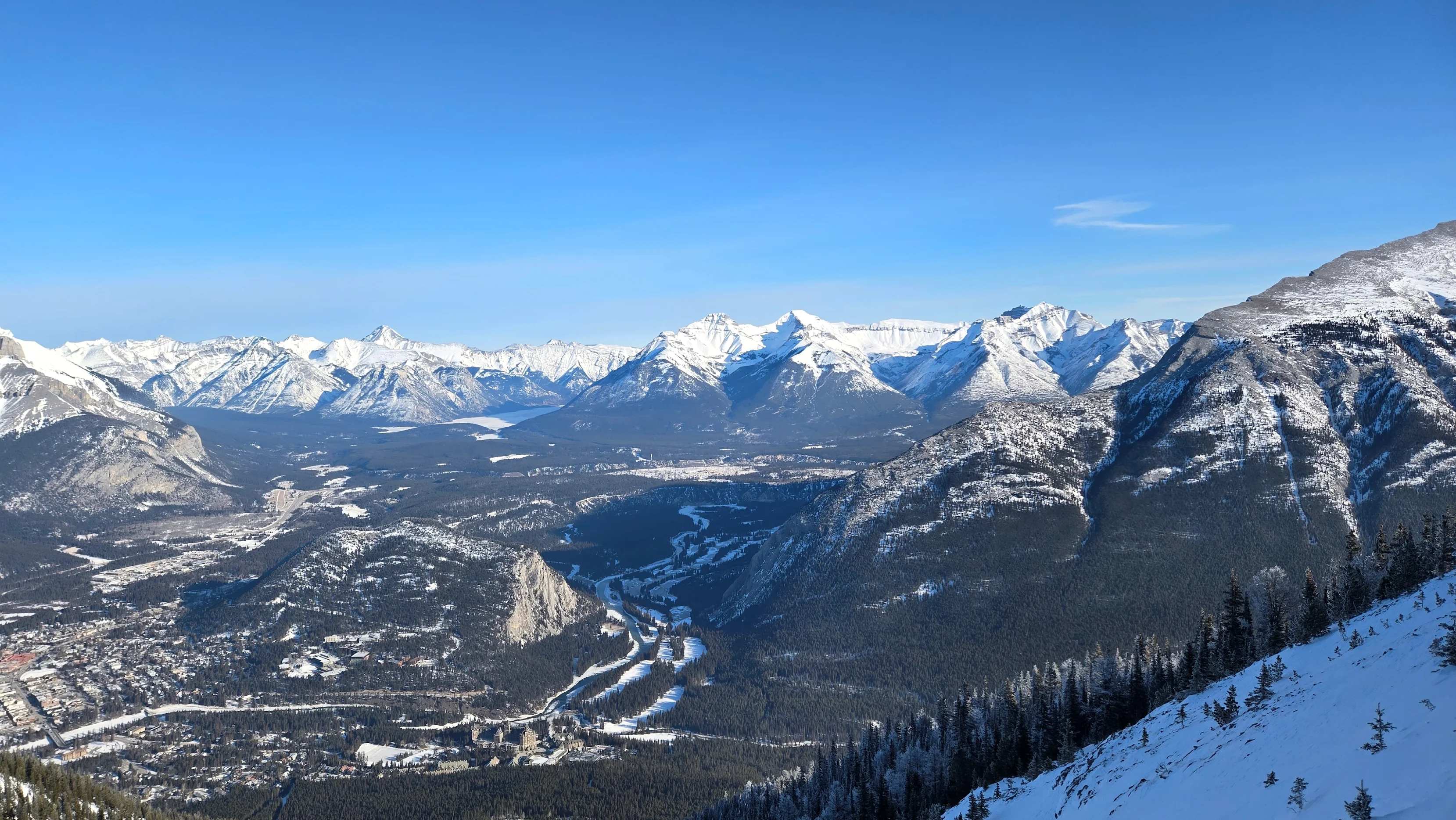 대부분 추워서 안가던데 꼭 가보시길 추천 드립니다.