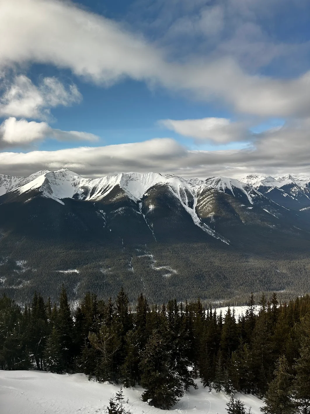 혼자 신청한 투어였는데 틈틈히 너무 잘 챙겨주셔서 너무 좋았습니다 :)