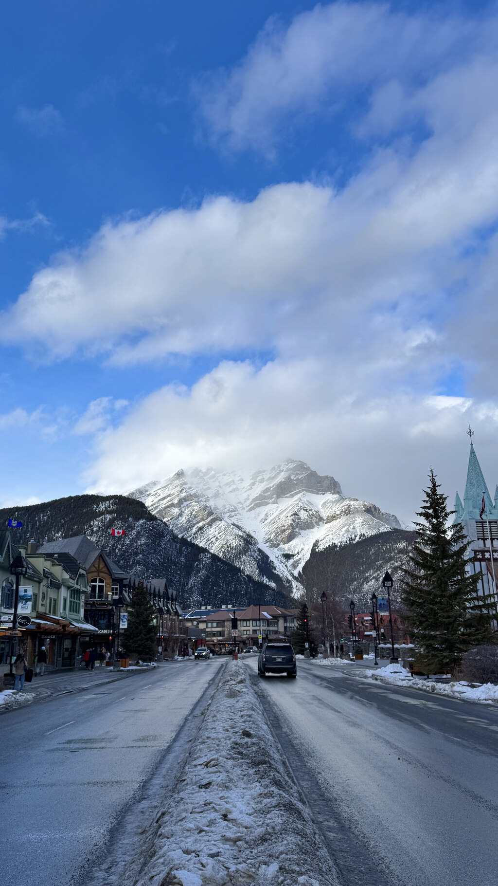자연에 관심이 많으신 분들은 밴프 투어 꼭 해보세오 !! 