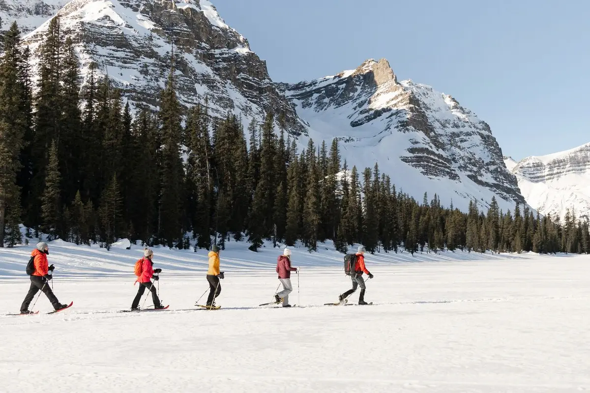 Lake louise snowsheoing