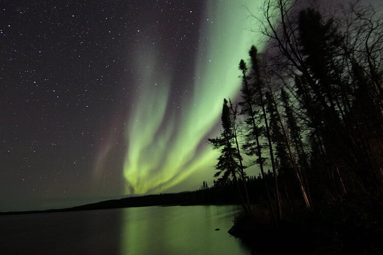 [Summer/Autumn] Yellowknife Wilderness Aurora Hunting Tour 4D3N + Hotel Included